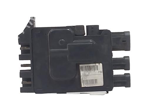 Sikringsdåse Sikringsdåse RENAULT MEGANE III Hatchback (BZ0/1_, B3_) 1.5 dCi (BZ09, BZ0D, BZ1W, BZ29, BZ14) (110 hp) 37410646 37410646