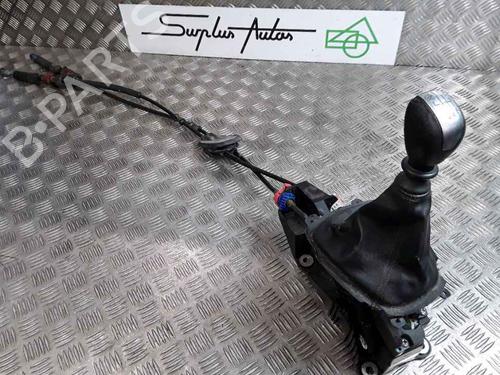 Used Gear lever RENAULT KOLEOS I (HY_) 2.0 dCi 4x4 (HY0K) (150 hp) 25183766