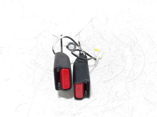 Used Seat buckle CITROËN DS4 (NX_) 1.6 HDi 115 (114 hp) 25162546