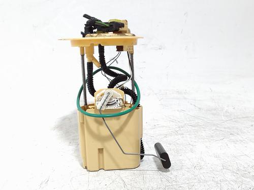 Used Fuel pump Fuel pump FIAT 500X (334_) 1.6 D Multijet (334AXA1B, 334AXA11) (120 hp) 39731643 39731643