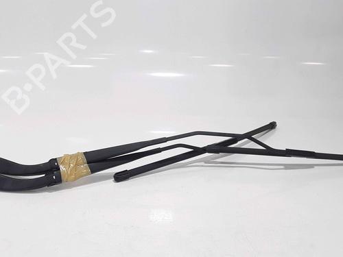 Used Front windshield wiper arm RENAULT MEGANE II (BM0/1_, CM0/1_) 1.5 dCi (BM1E, CM1E) (106 hp) 25202505