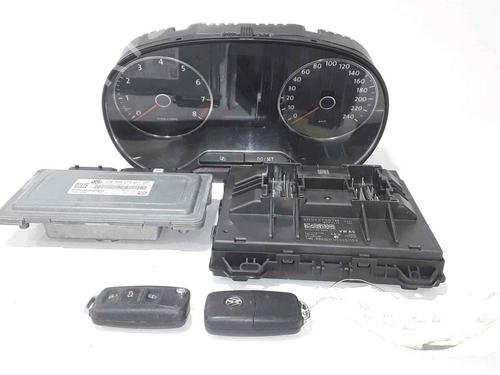 Used Engine control unit (ECU) VW POLO V (6R1, 6C1) 1.2 (60 hp) 25195418