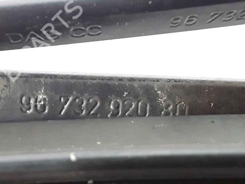 Front windshield wiper arm PEUGEOT 208 I (CA_, CC_) 1.2 VTI 82 | BP25202540C143 