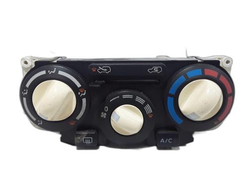 Used Climate control NISSAN MICRA III (K12) 1.2 16V (65 hp) 30290794
