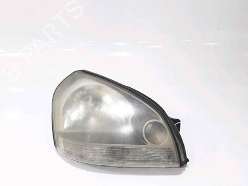 Used Right headlight HYUNDAI TUCSON (JM) 2.0 CRDi All-wheel Drive (136 hp) 25182581