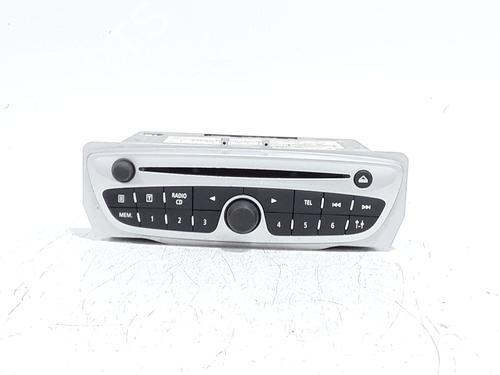 Sistema audio Sistema audio RENAULT MEGANE III Hatchback (BZ0/1_, B3_) 1.5 dCi (BZ09, BZ0D, BZ1W, BZ29, BZ14) (110 hp) 37497900 37497900