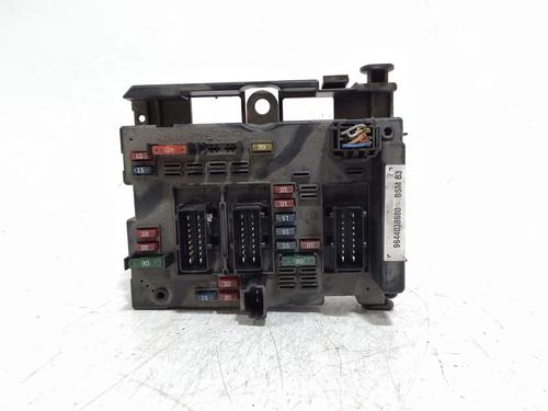 Used Fuse box Fuse box 37648449 37648449