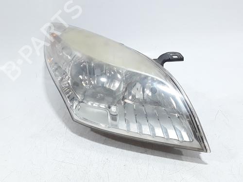 Faro derecho Faro derecho RENAULT MEGANE III Grandtour (KZ0/1) 1.5 dCi (KZ09, KZ0D, KZ1G, KZ29, KZ14, KZ1W, KZ10, KZ1F,... (110 hp) 37497902 37497902