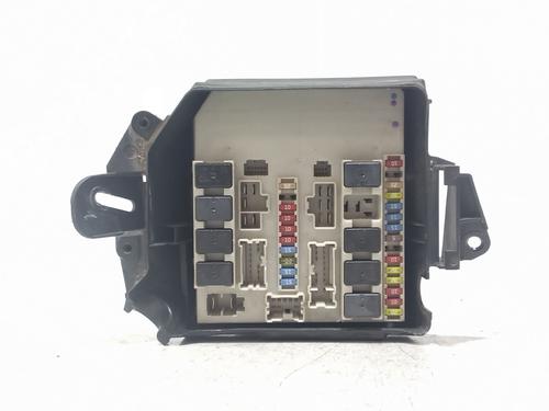 Used Fuse box RENAULT MEGANE III Hatchback (BZ0/1_, B3_) 1.5 dCi (BZ0C) (90 hp) 32099164