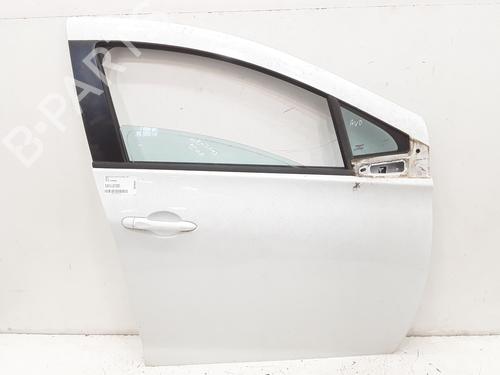 Used Right front door RENAULT ZOE (BFM_) ZOE (88 hp) 25193798