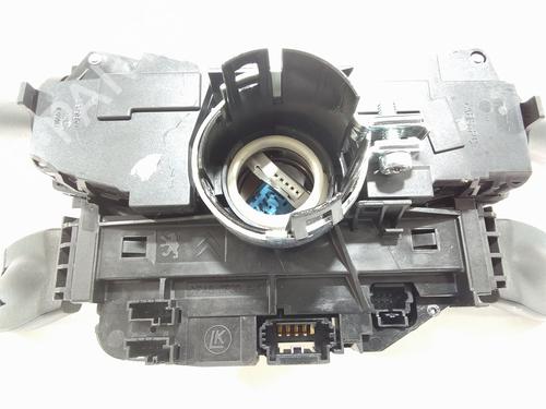 Headlight switch PEUGEOT 5008 (0U_, 0E_) 1.6 HDi | BP26402514I24 