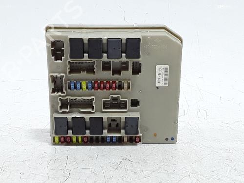 Used Fuse box RENAULT CLIO III (BR0/1, CR0/1) 1.5 dCi (88 hp) 31910940