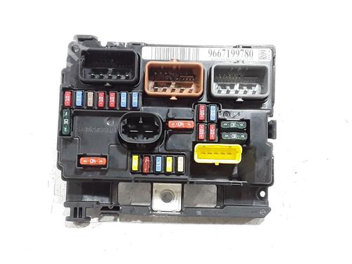 Used Fuse box Fuse box 37674310 37674310