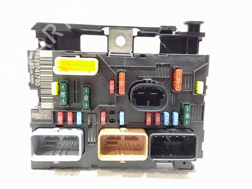 Scatola Fusibili CITROËN C2 (JM_) 1.1 (60 hp) 30949315