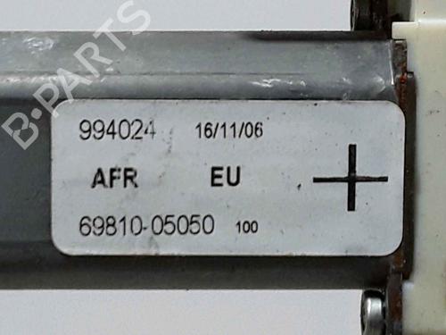 Front right window mechanism TOYOTA AVENSIS (_T25_) 2.0 D-4D (ADT250_, ADT250R) | BP25190986C23 