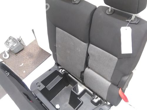 Right front seat FIAT DOBLO Cargo (263_) 1.4 | BP32353504C16