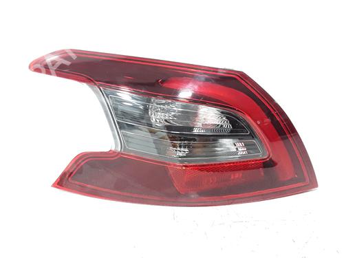 Used Left taillight Left taillight PEUGEOT 308 II (LB_, LP_, LW_, LH_, L3_) 1.2 THP 130 (131 hp) 33631669 33631669