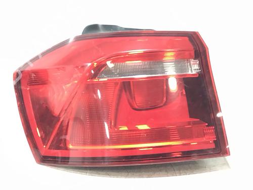 left-taillight-vw-golf-sportsvan-vii-am1-an1-2014-2015-2016-2017-2018-2019-2020-32276066 main image