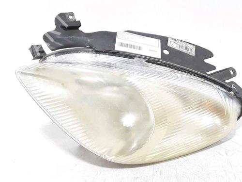 Faro izquierdo RENAULT CLIO II (BB_, CB_) 1.5 dCi (B/CB08) (82 hp) 25181945