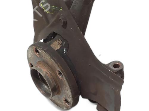 Left front steering knuckle PEUGEOT 806 (221) 2.0 16V | BP27886635M25 