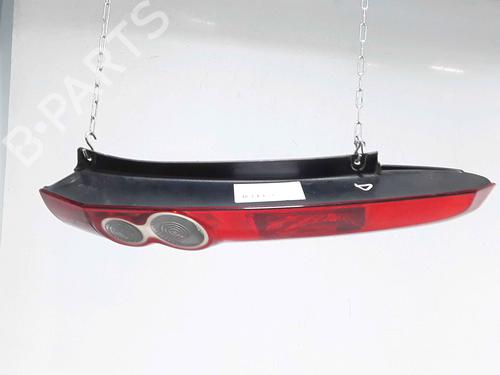 Used Right taillight FORD FIESTA V (JH_, JD_) 1.4 TDCi (68 hp) 25193112