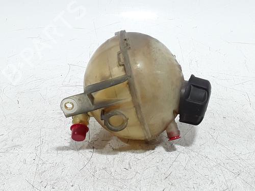 Used Expansion tank PEUGEOT 5008 (0U_, 0E_) 1.6 BlueHDi 120 (120 hp) 31347017