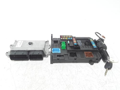 Used Electronic module PEUGEOT 208 I (CA_, CC_) 1.2 VTi 68 / PureTech 68 (68 hp) 28207402