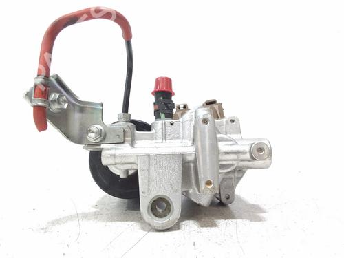 Used Brake master cylinder Brake master cylinder TOYOTA YARIS (_P13_) 1.5 Hybrid (NHP130_) (101 hp) 34528156 34528156
