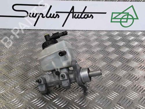 Used Brake master cylinder DACIA LOGAN MCV (KS_) 1.5 dCi (KS04) (88 hp) 25163048