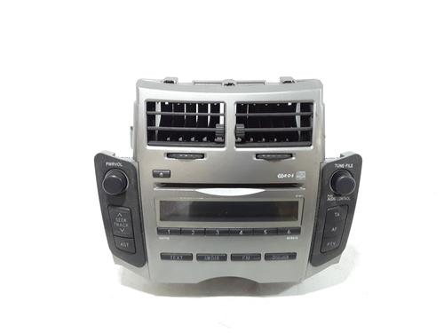 Bilradio TOYOTA YARIS (_P9_) 1.33 VVT-i (NSP90_, NSP90R) (100 hp) 25190134