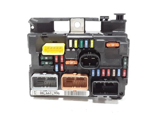 Zekeringkast CITROËN C3 II (SC_) 1.1 i (60 hp) 28032800