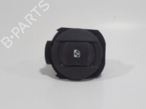 Used Right front window switch Right front window switch RENAULT LAGUNA II (BG0/1_) 1.9 dCi (BG08, BG0G) (120 hp) 33858426 33858426