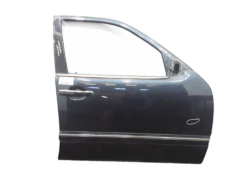 Used Right front door Right front door 38786992 38786992