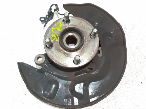 Used Left front steering knuckle Left front steering knuckle TOYOTA COROLLA (_E12_) 1.4 D (NDE120_, NDE120R) (90 hp) 36004757 36004757