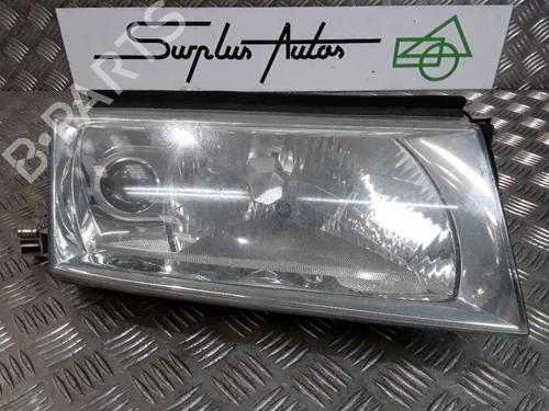 Used Right headlight SKODA OCTAVIA I (1U2) 1.9 TDI (110 hp) 25182431