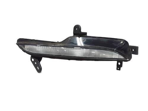 left-front-indicator-renault-megane-iv-hatchback-b9amn_-2015-39415818 main image