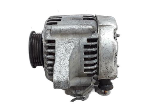 Used Alternator TOYOTA YARIS (_P1_) 1.3 (NCP10, SCP12_) (86 hp) 30865722