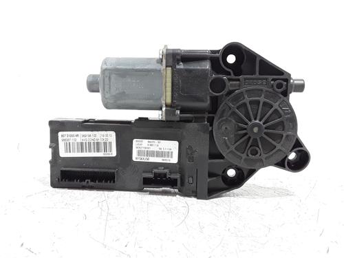 left-front-window-motor-renault-megane-iii-hatchback-bz01_-b3_-2008-33006754 main image