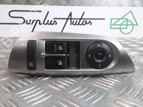 Used Switch HYUNDAI COUPE II (GK) 2.0 GLS (143 hp) 25185415