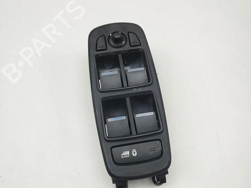 Højre fortil elrude kontakt Højre fortil elrude kontakt JAGUAR XE (X760) 2.0 D (180 hp) 36565158 36565158