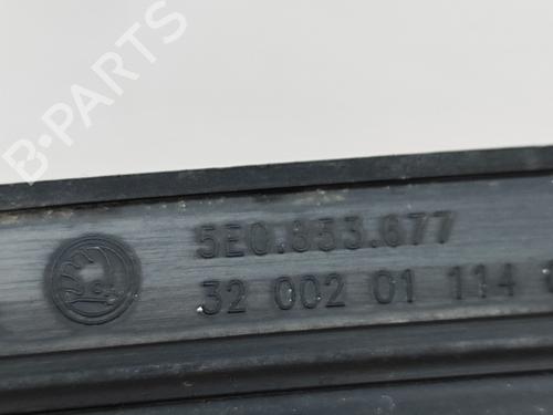 Grille SKODA OCTAVIA III Combi (5E5, 5E6) 1.2 TSI | BP16257830C40 