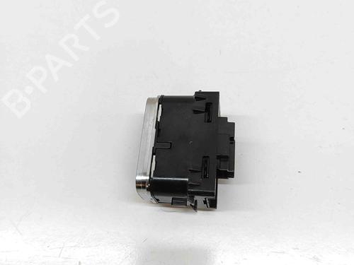Right rear window switch MERCEDES-BENZ GLB (X247) GLB 200 Mild-Hybrid (247.687) | BP28437954I28 