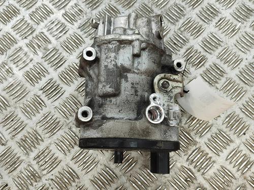Used AC compressor AC compressor TOYOTA COROLLA Estate (_E21_) 1.8 Hybrid (ZWE211) (98 hp) 33375644 33375644