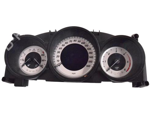 Used Instrument cluster Instrument cluster MERCEDES-BENZ CLS (C218) CLS 220 BlueTEC / d (218.301) (177 hp) 33355135 33355135