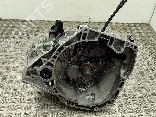 gearbox-nissan-juke-f16_-2019-27792529 main image