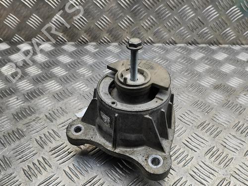 Used Engine mount MERCEDES-BENZ V-CLASS (W447) V 220 CDI / d (447.811, 447.813, 447.815) (163 hp) 31216867