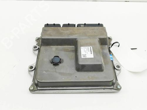Used Engine control unit (ECU) VOLVO XC40 (536) B4 Mild-Hybrid (197 hp) 30679101