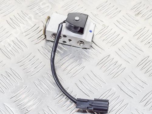 Used Electronic sensor Electronic sensor TESLA MODEL S (5YJS) 75 (388 hp) 8834405 8834405