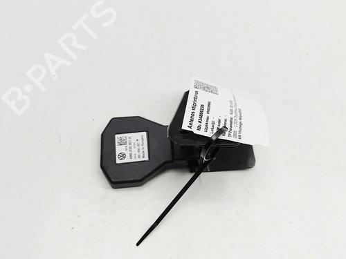 Used Antenna/Base Antenna/Base AUDI Q5 (GUB) 2.0 TDI quattro (204 hp) 33732111 33732111