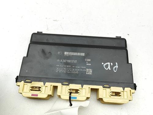 Used Electronic module Electronic module MERCEDES-BENZ CLA (C118) CLA 180 (118.384) (136 hp) 40486511 40486511